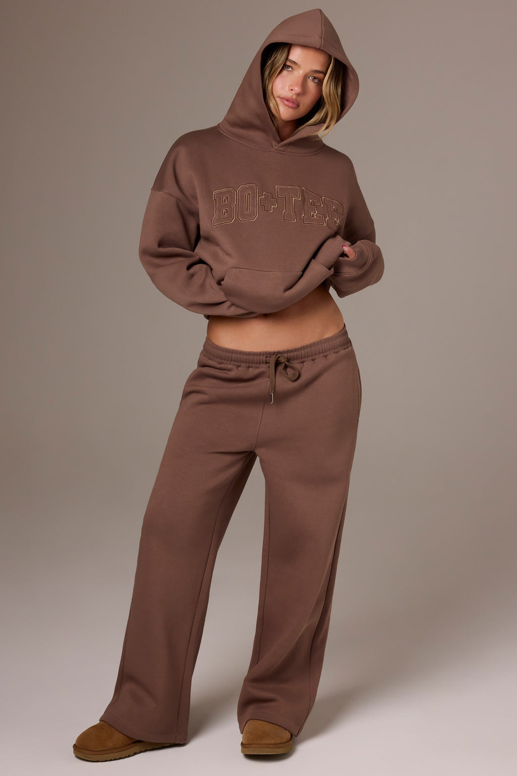 Brushed Jersey Wide-Leg Joggers in Cocoa