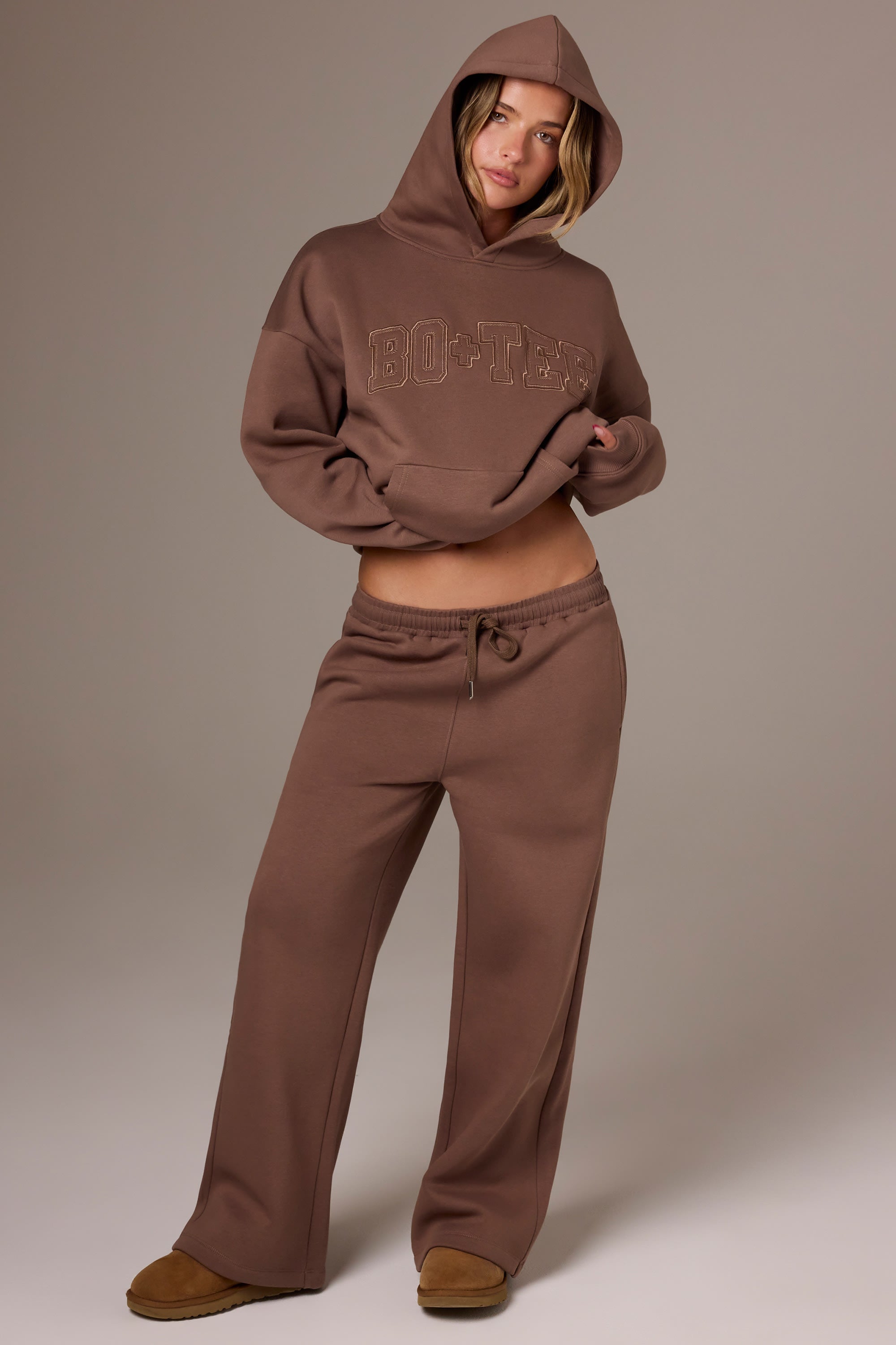 Brushed Jersey Wide-Leg Joggers in Cocoa