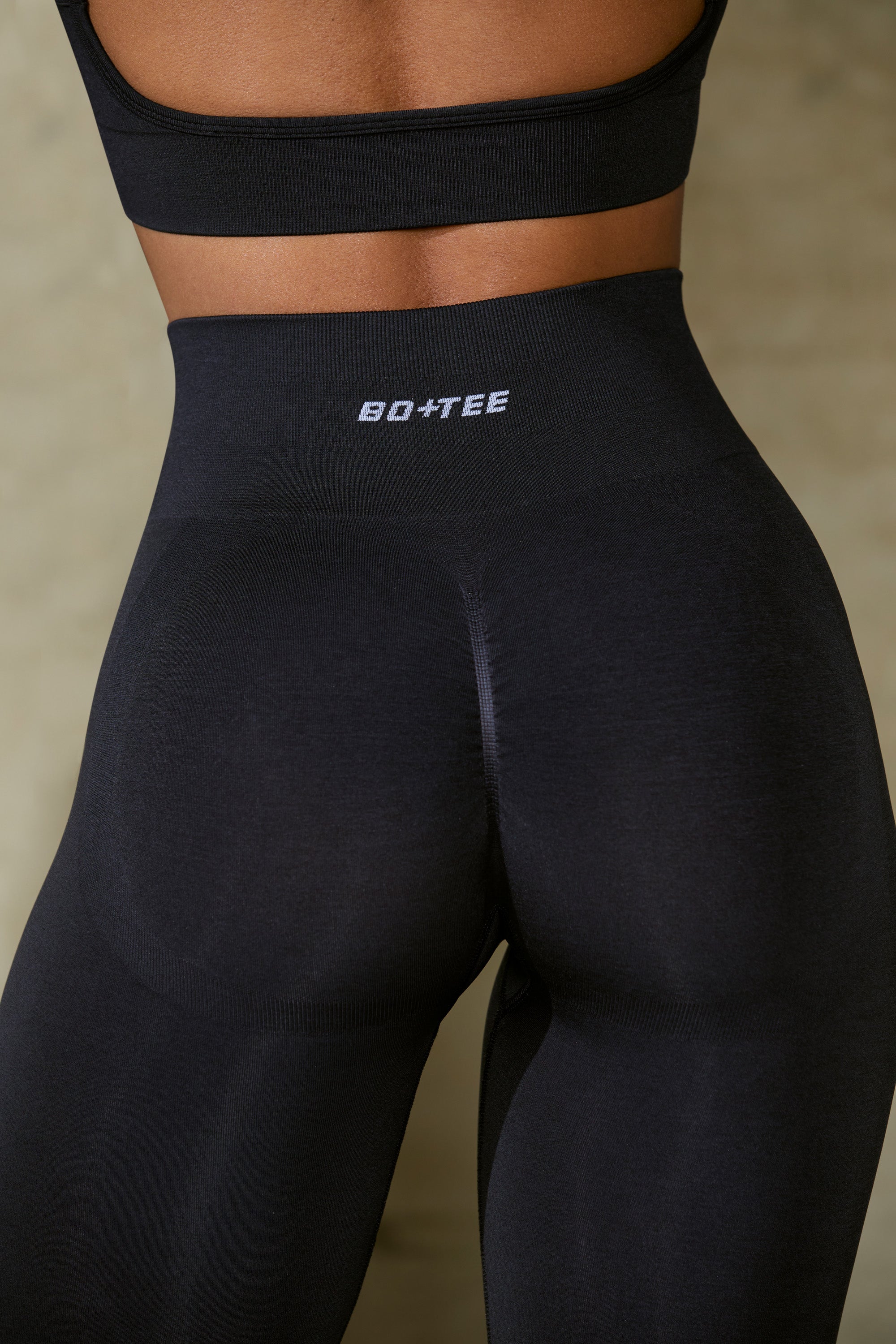 Define Luxe High-Waist Leggings in Black