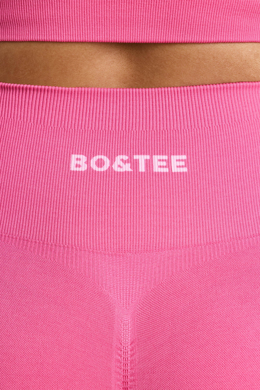 Define Luxe High-Waist Leggings in Hot Pink