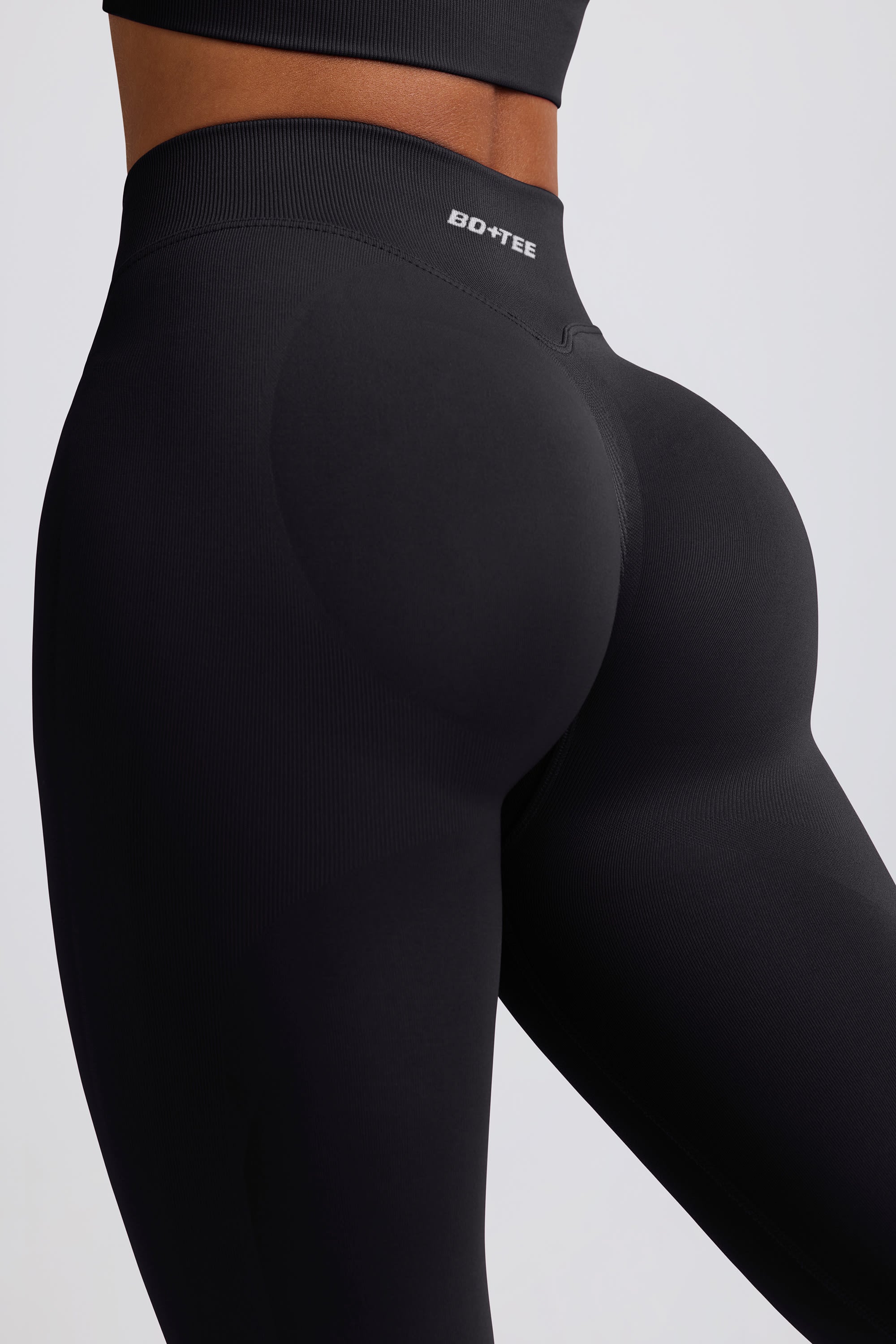 Define Luxe High-Waist Leggings in Black