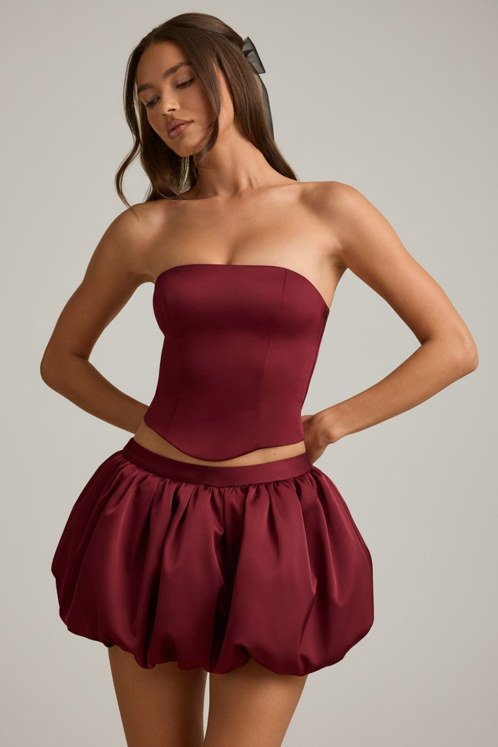 Bubble Hem Mid-Rise Mini Skirt in Wine Red