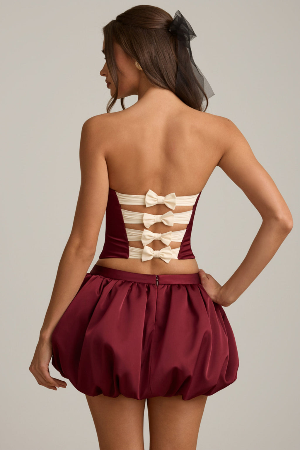 Bubble Hem Mid-Rise Mini Skirt in Wine Red