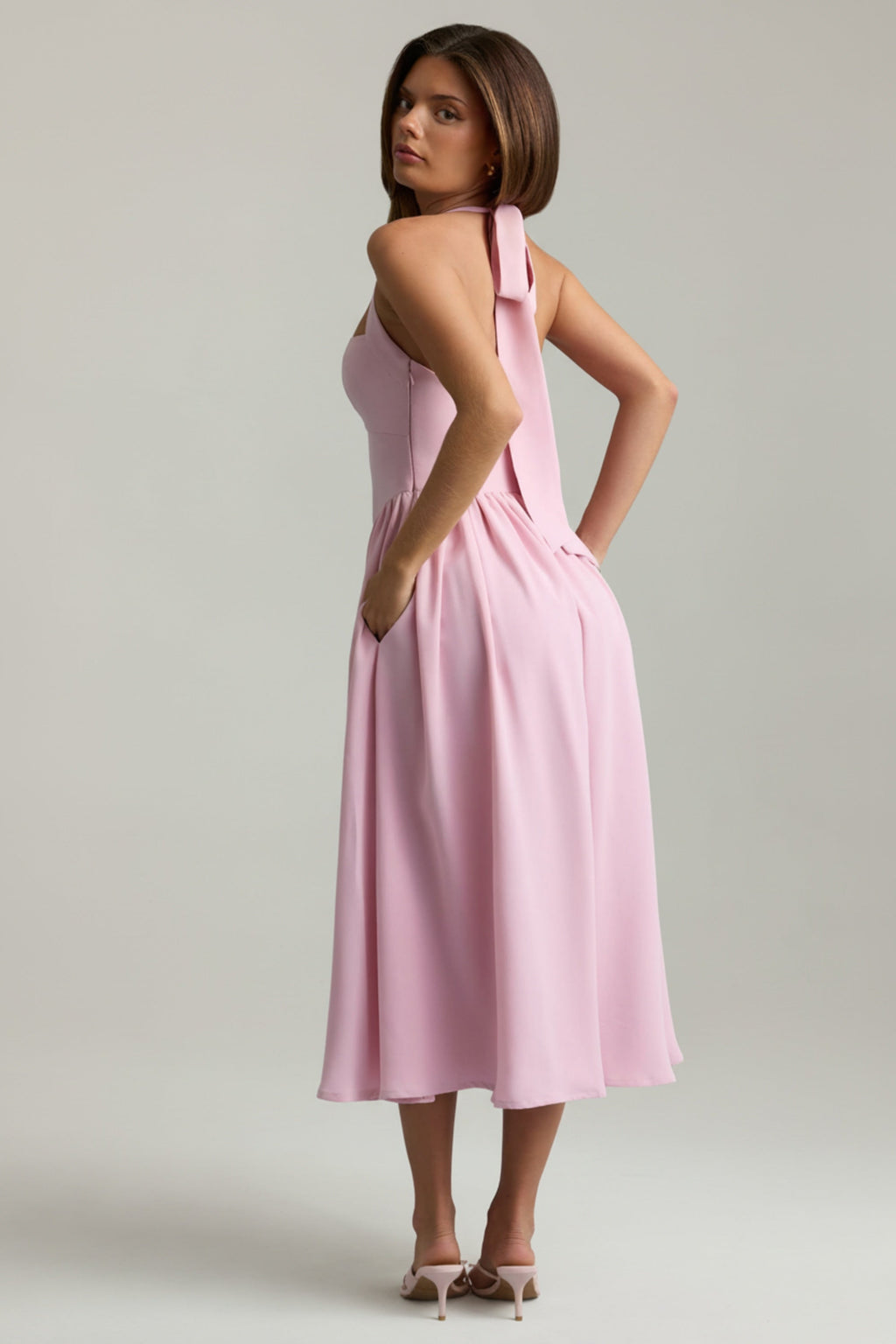 Button-Detail Halterneck Midaxi Dress in Soft Pink