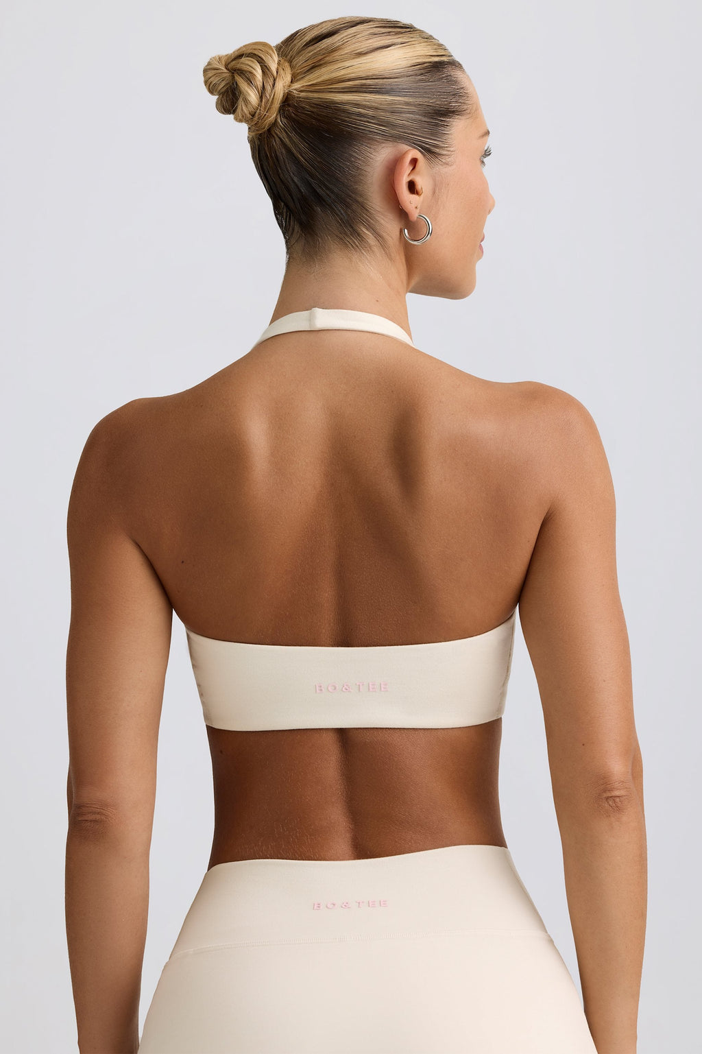 Brushed Jersey V-Neck Sports Bra in Ivory Marl