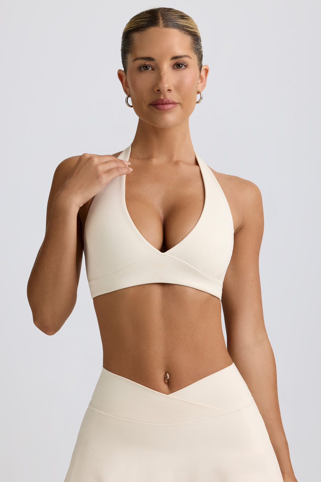 Brushed Jersey V-Neck Sports Bra in Ivory Marl