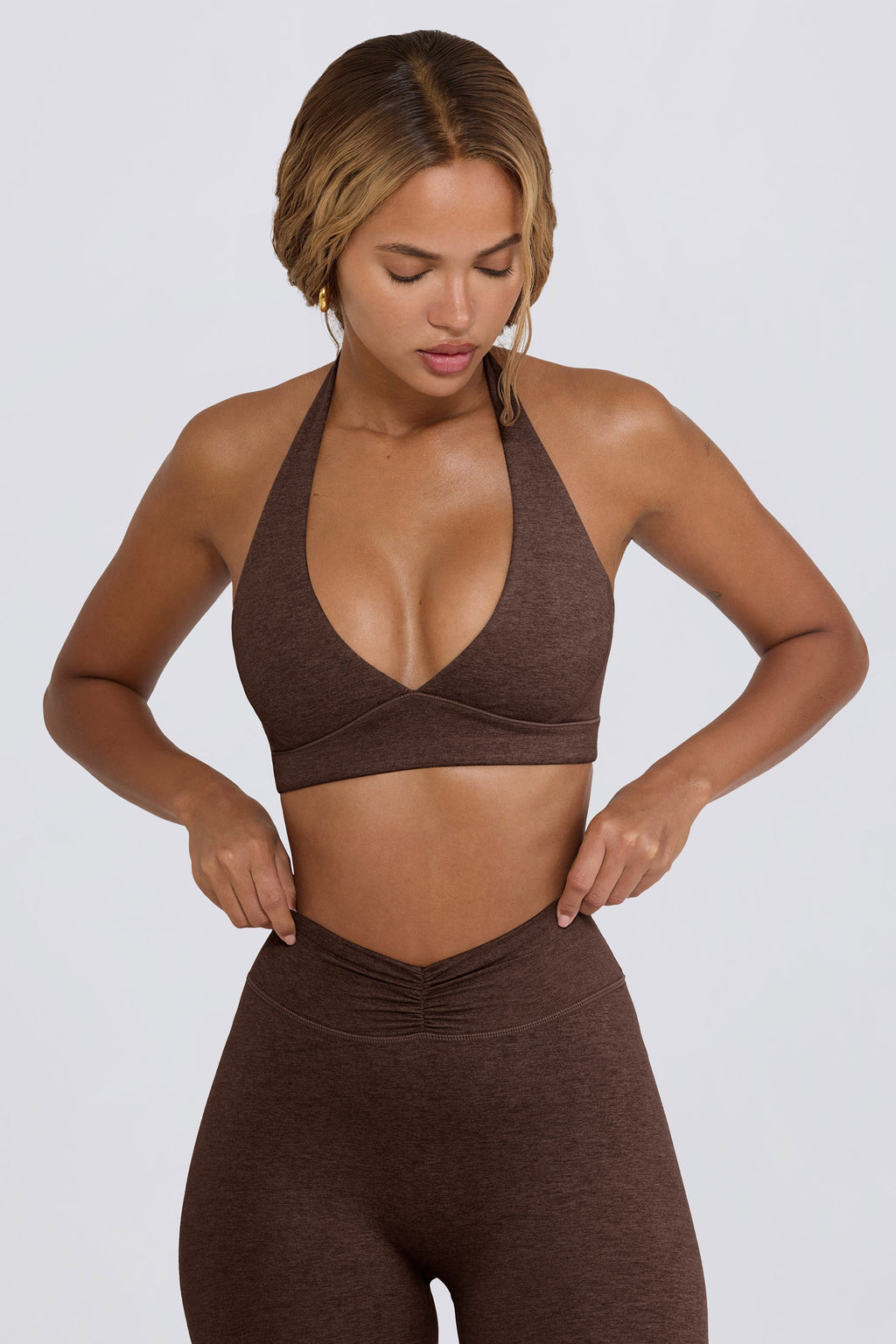 Brushed Jersey V-Neck Sports Bra in Pecan Marl